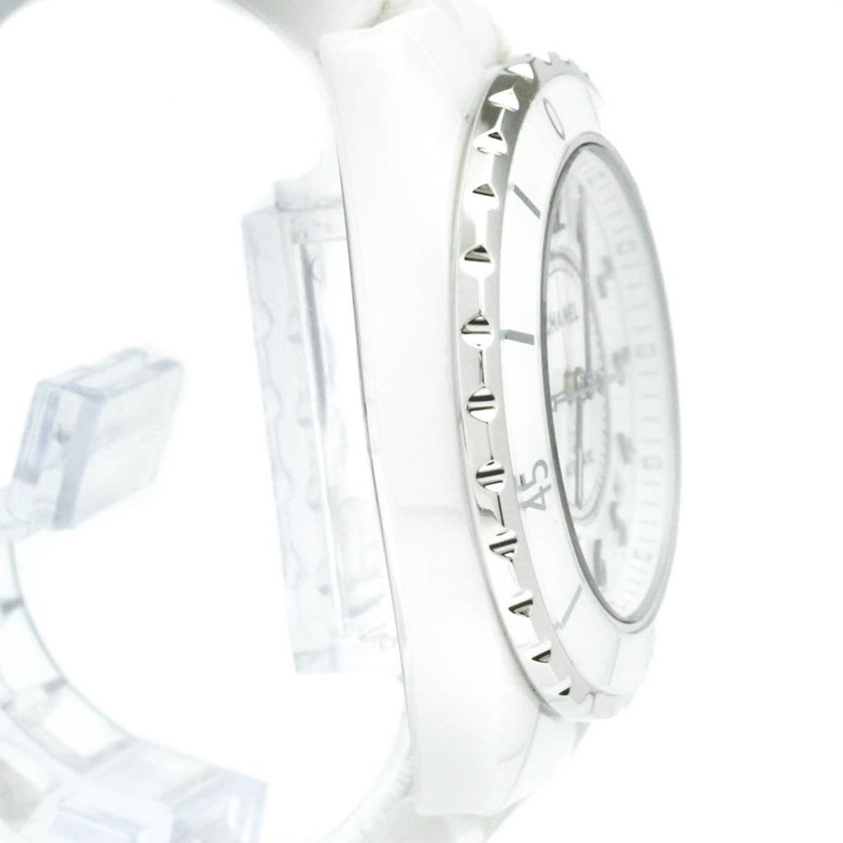 Chanel J12 · Ceramic · Automatic