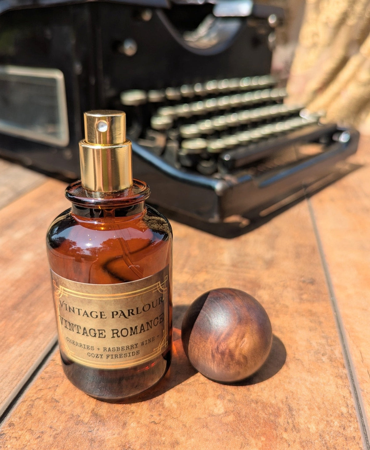 Vintage Perfume – Old Hollywood Luxury Fragrance Signature Scent